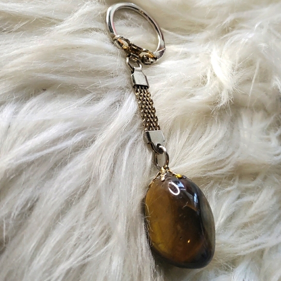 Jewelry - 💙 10 /$10 Gorgeous tigers eye keychain